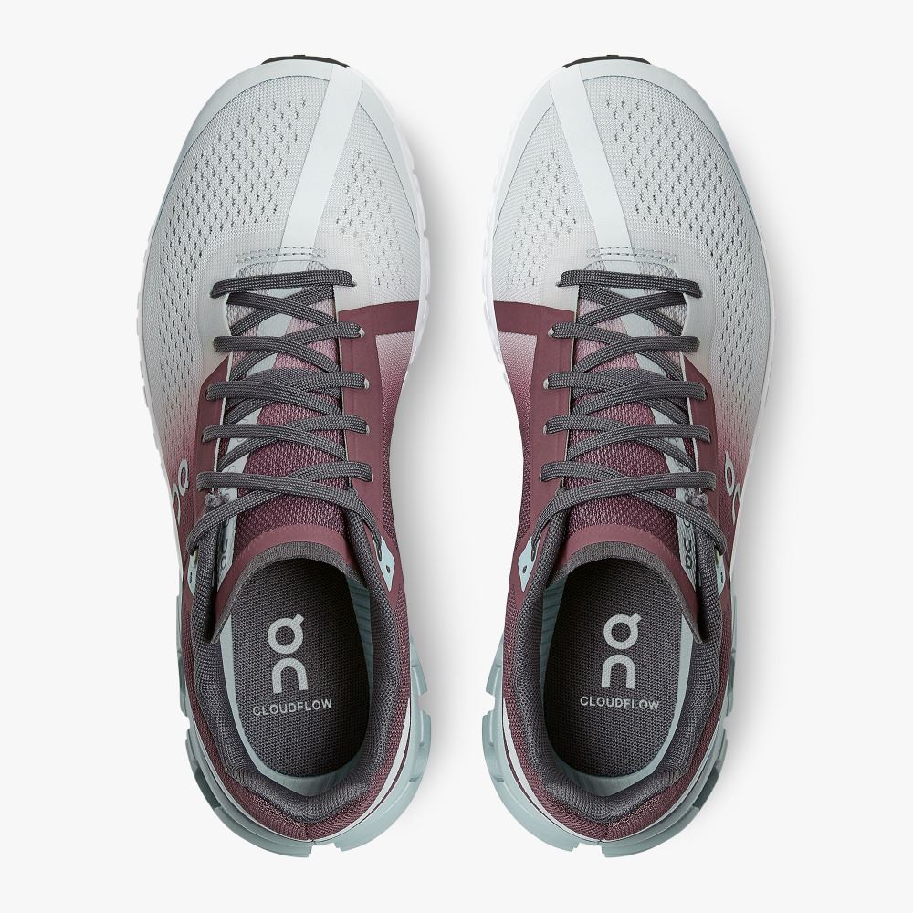 On New Cloudflow: The Lightweight Performance Running Shoe - Mulberry | Mineral ON95XF126