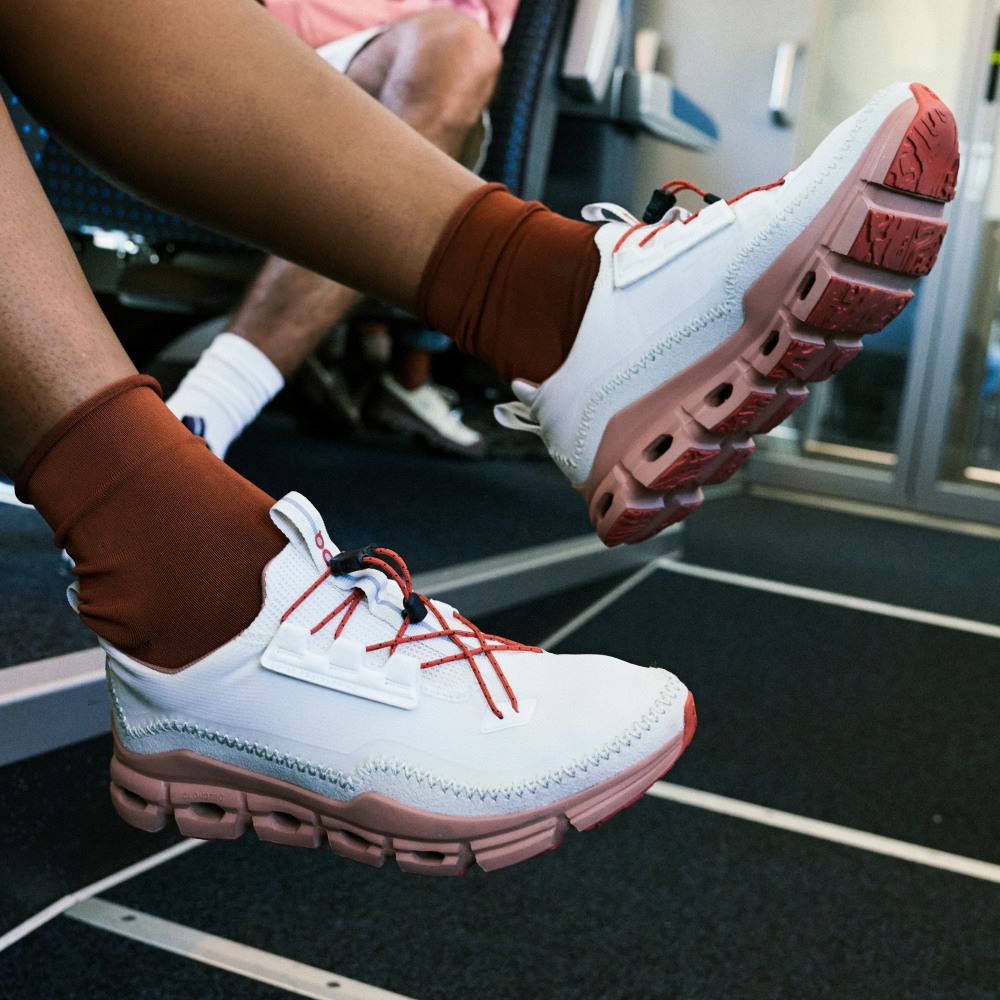 On Runningaway: All Day & Travel Shoe. Light and Versatile - Ice | Chili ON95XF365