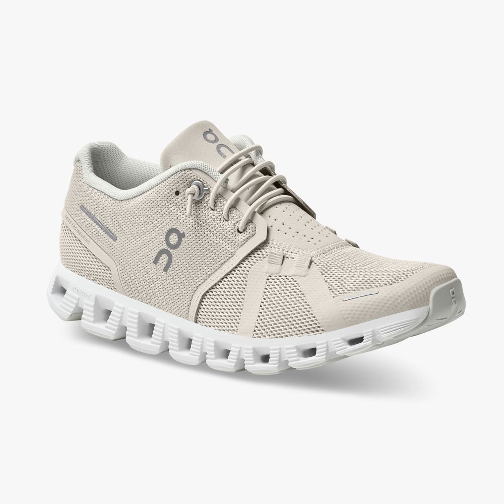On Running 5 - the lightweight shoe for everyday performance - Pearl | White ON95XF307