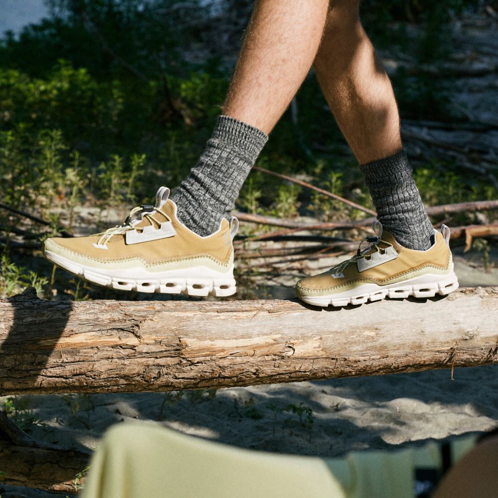 On Runningaway: All Day & Travel Shoe. Light and Versatile - Bronze | White ON95XF247