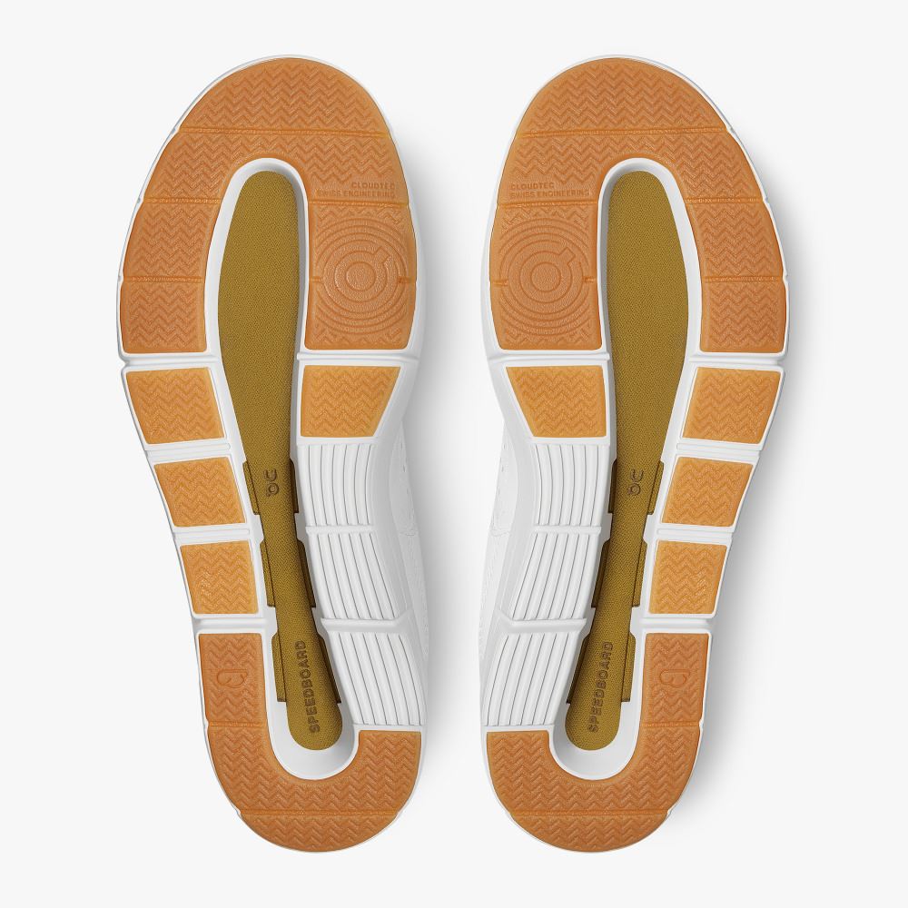 On THE ROGER Clubhouse: the expressive everyday sneaker - White | Bronze ON95XF403