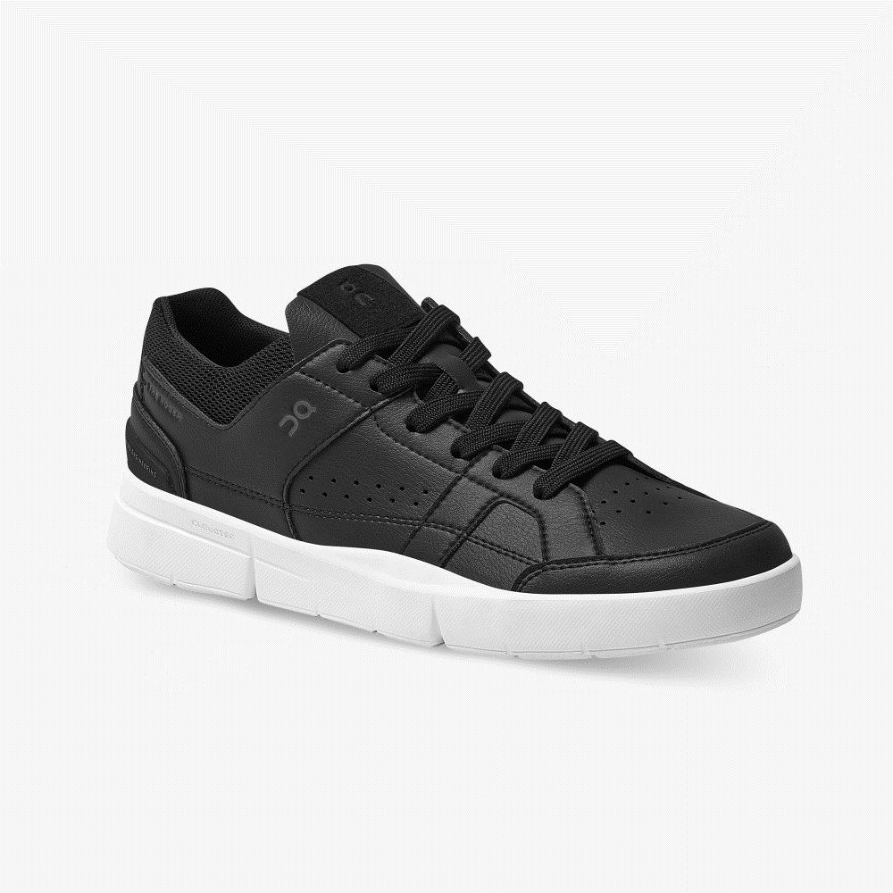 On THE ROGER Clubhouse: the expressive everyday sneaker - Black | White ON95XF400