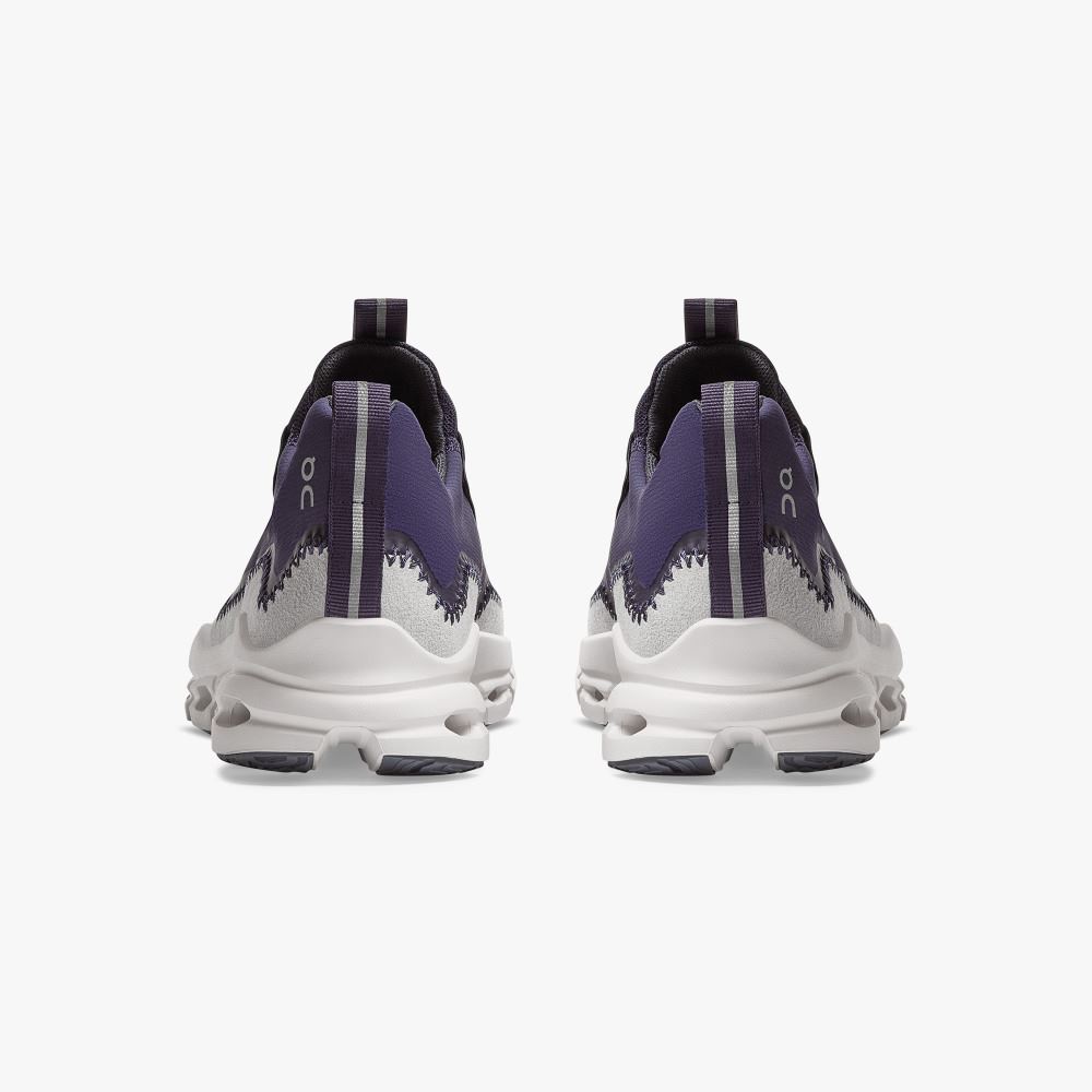 On Runningaway: All Day & Travel Shoe. Light and Versatile - Ink | White ON95XF249 - Click Image to Close